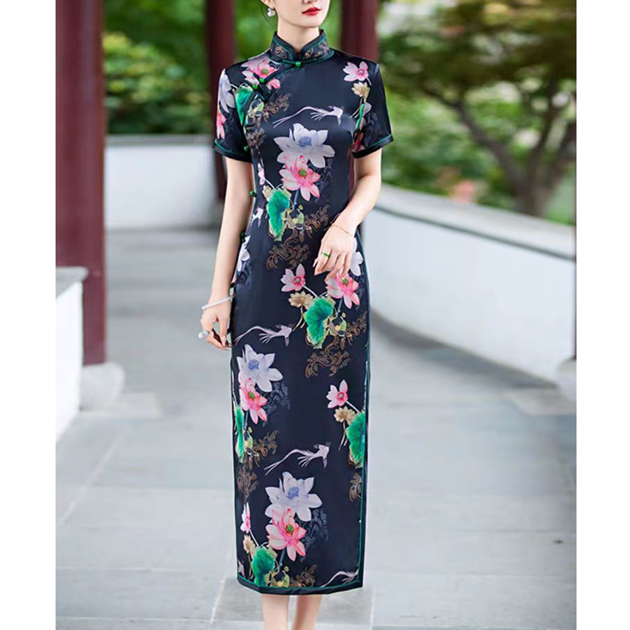 国风复古荷花侧八扣优雅旗袍