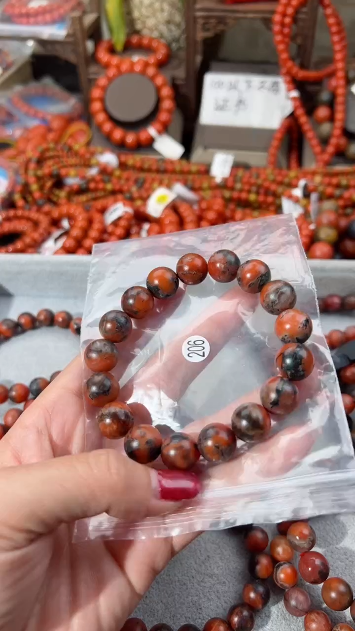 【闪购商品】南红玛瑙手串未镶嵌12+