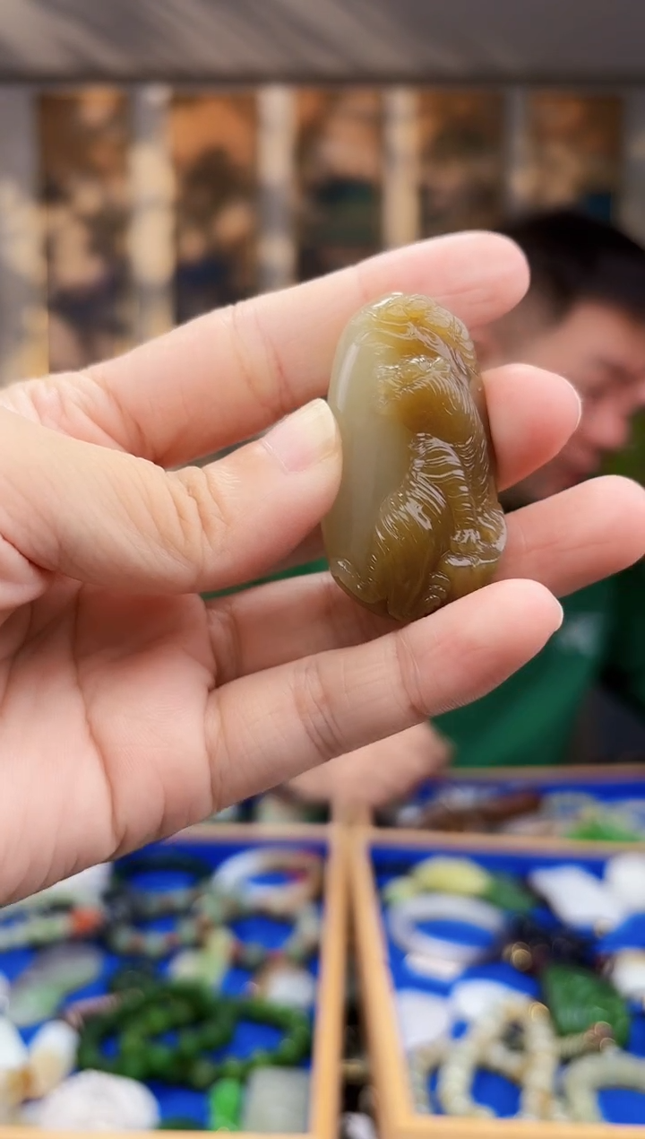 未镶嵌和田玉挂件拍一发一