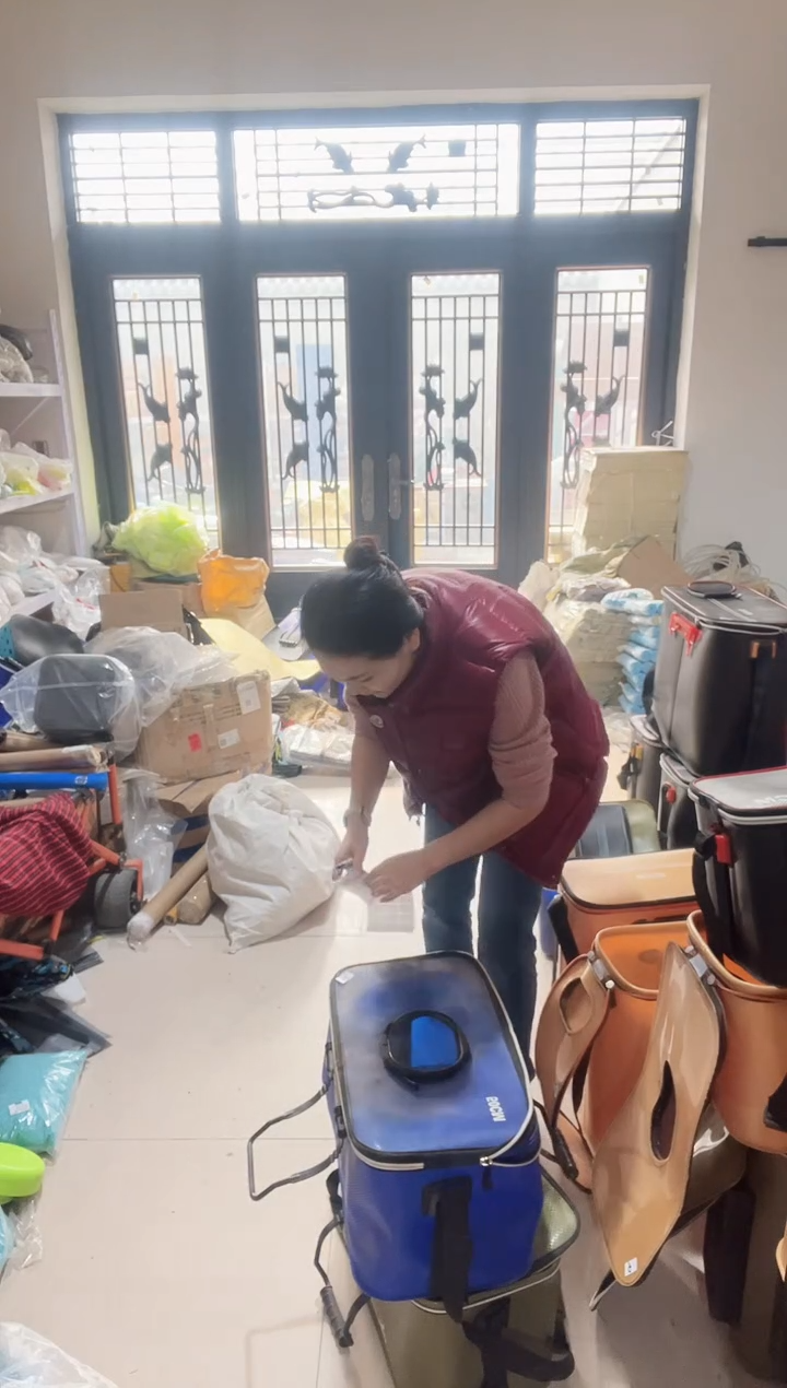  瑕疵 鱼桶 拉链坏 不售后 511
