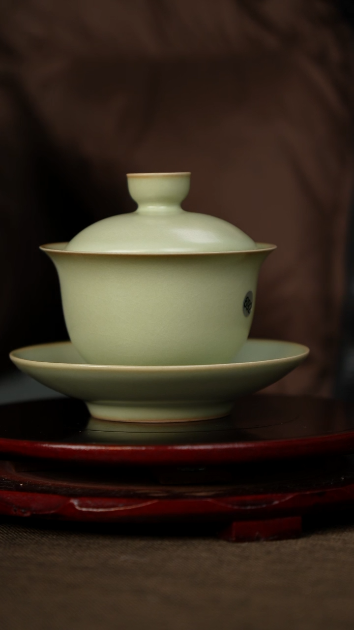 微微瑕 粉青 小三才盖碗 