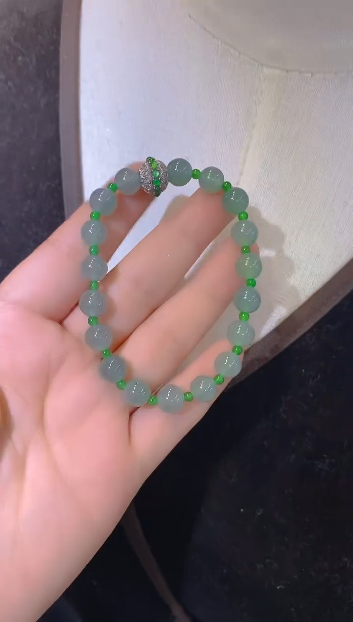 【闪购商品】翡翠手串未镶嵌027（多样性发货）