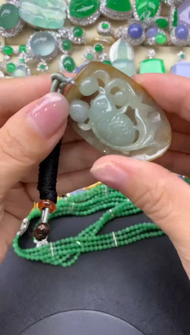 【闪购商品】翡翠颈饰未镶嵌64中国好珍宝