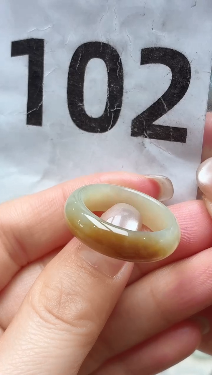 未镶嵌戒指和田玉16号