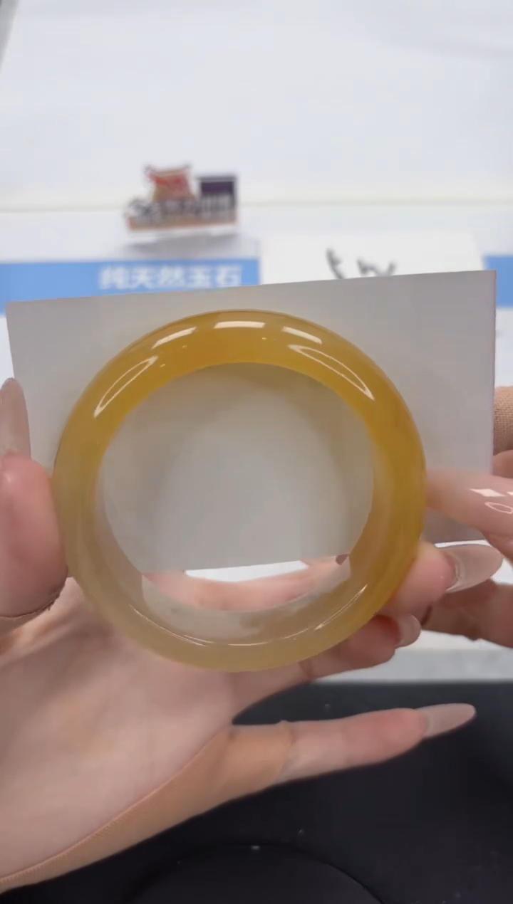 【闪购商品】石英质玉手镯未镶嵌A275-58