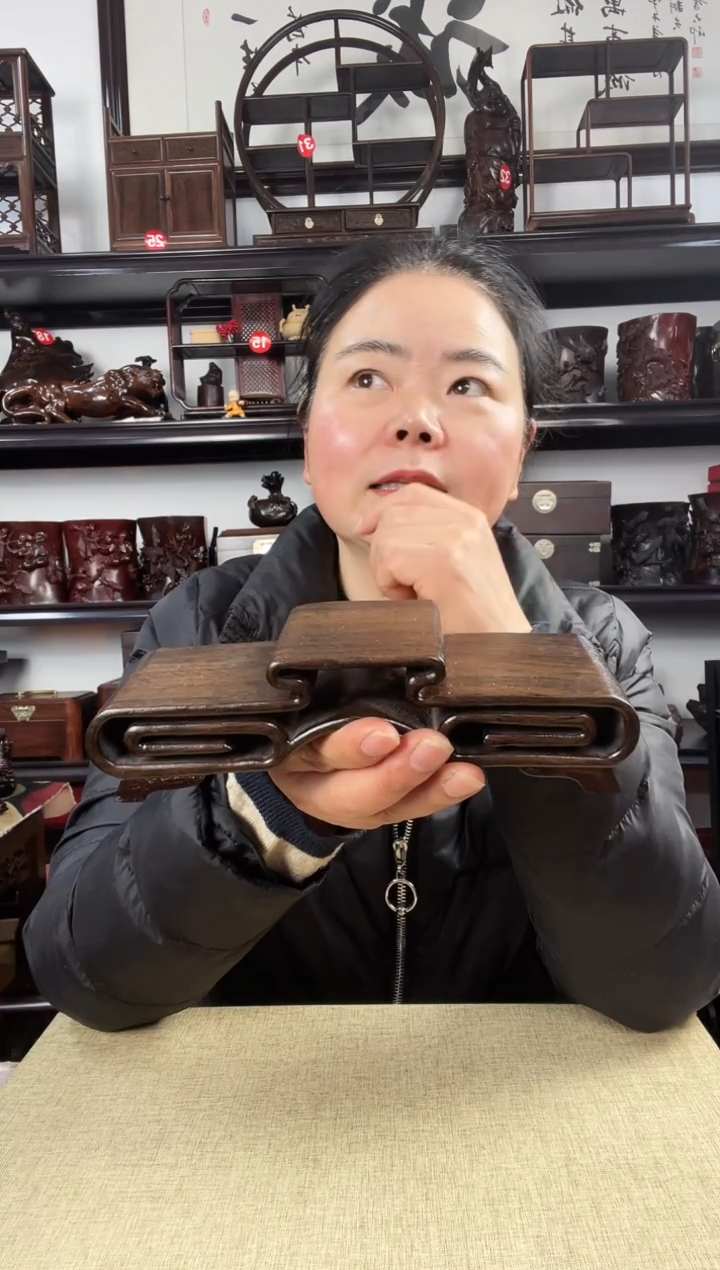 木大三连老李红木工艺品