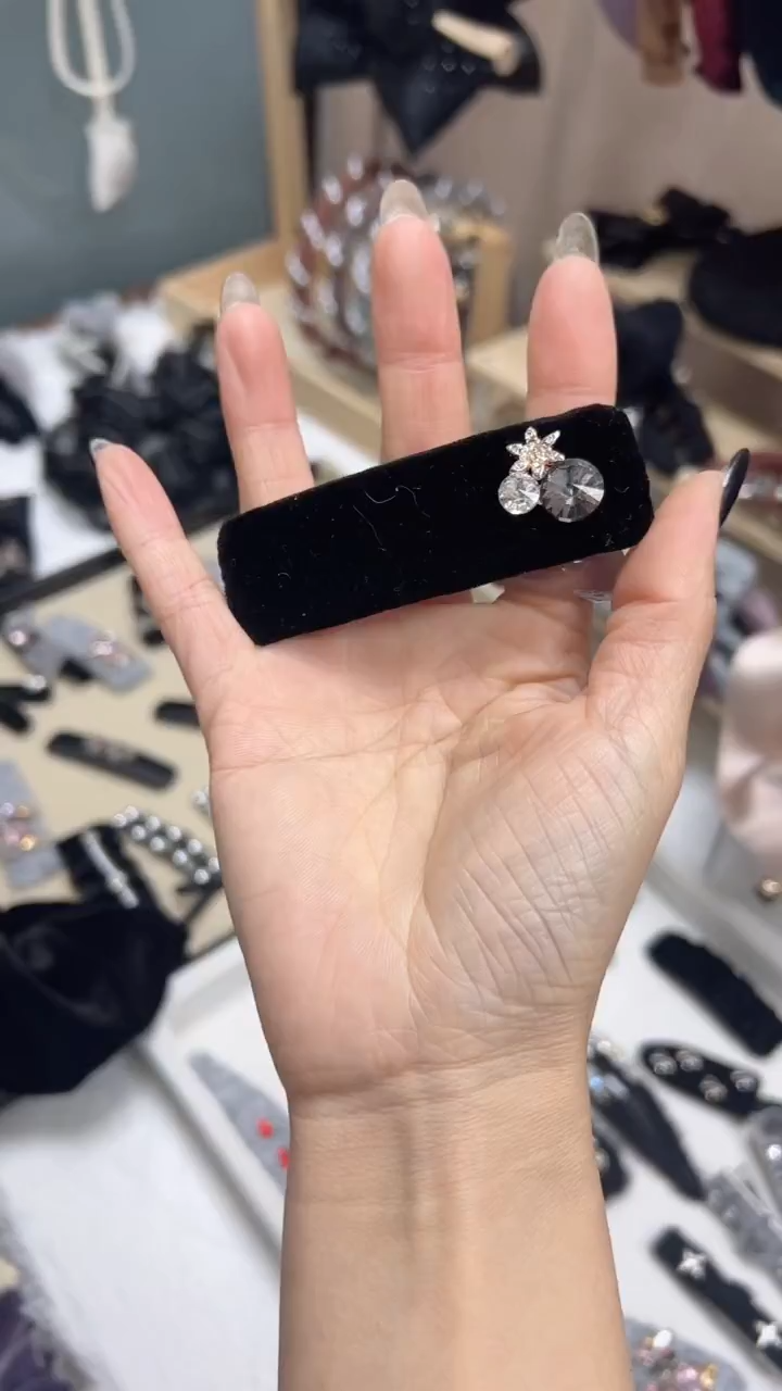 非金属布艺简约百搭发饰