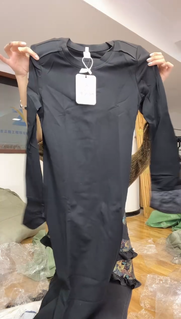 打底裙       L码        110-120斤