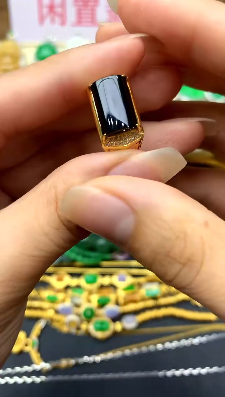 18K金镶嵌戒指翡翠471 -中国好珍宝