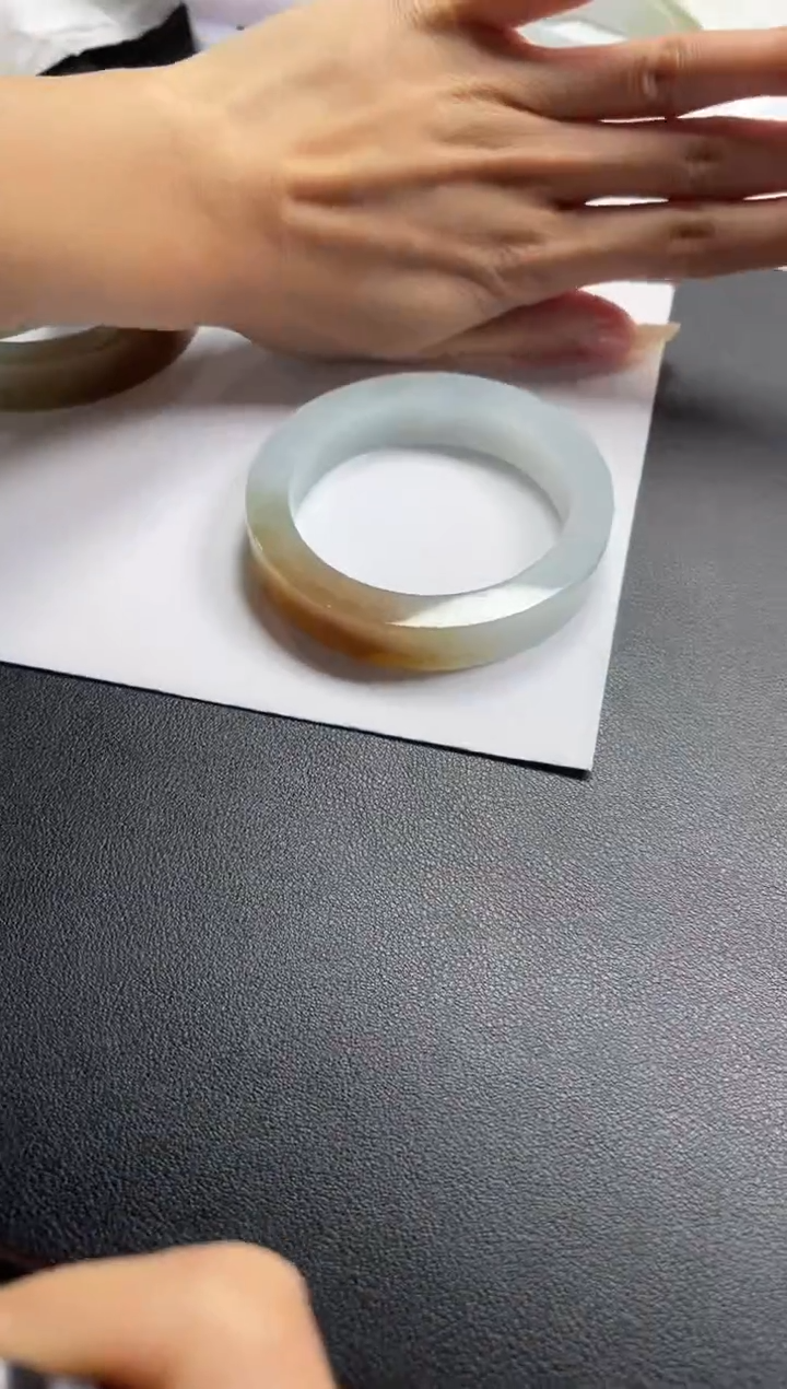 【闪购商品】定制翡翠手镯未镶嵌手镯DDH/发一件