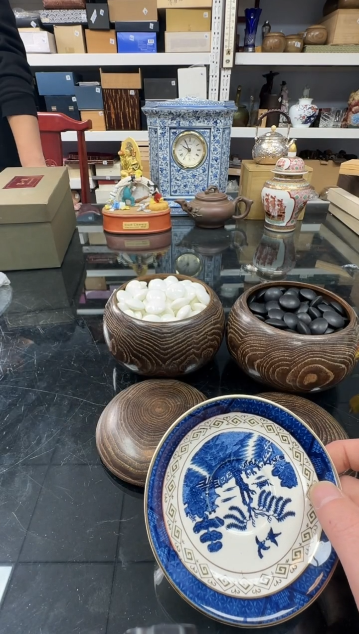 中古物品，天天新箱194