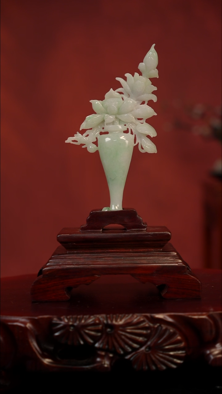 未镶嵌摆件翡翠清水出芙蓉小摆