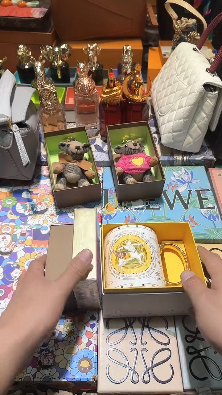 【闪购商品】瓷片111111111111111大地邂逅