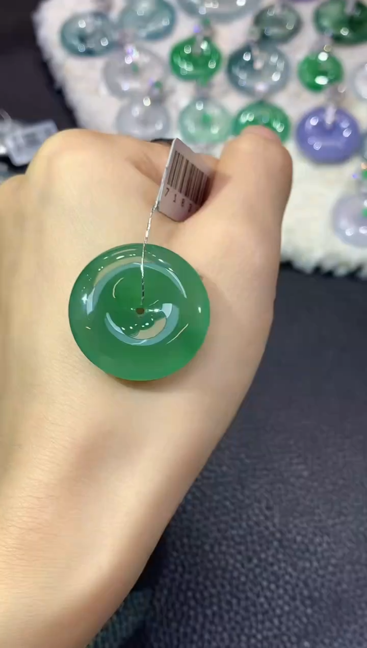 吊坠(不含链)未镶嵌翡翠A76