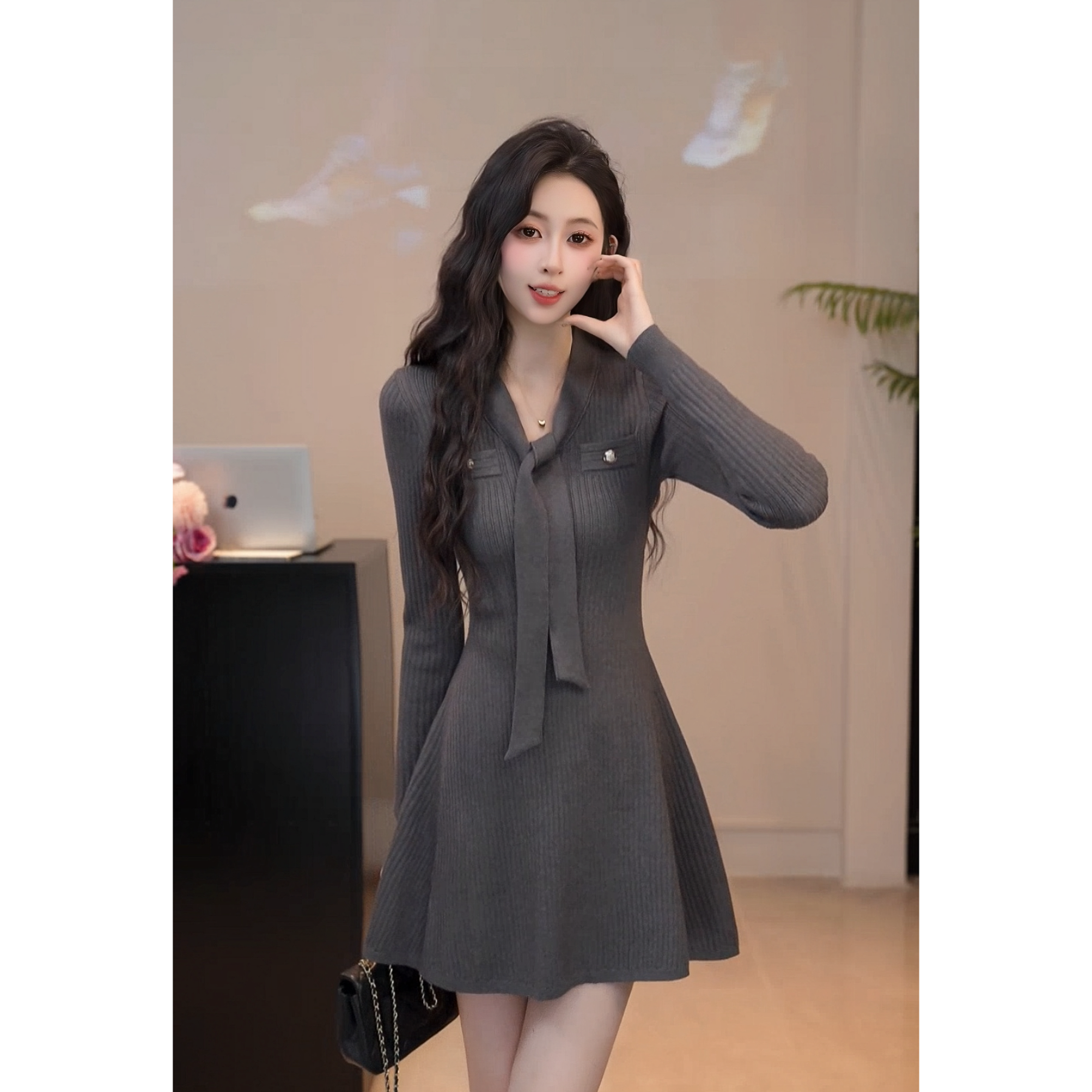 YUANLIANSU/圆脸酥【自在松弛】法式简约显瘦系带领针织连衣裙女装