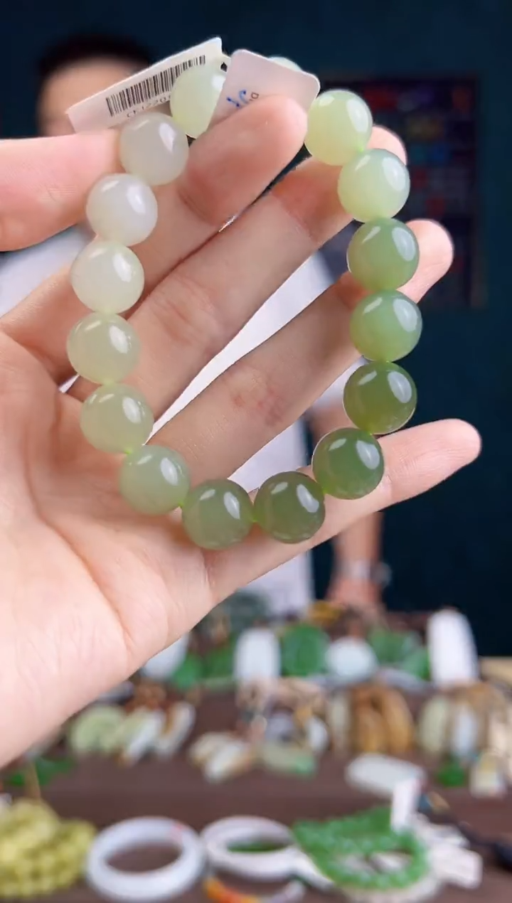 和田玉未镶嵌颈饰多样性发货 拍一单发一个