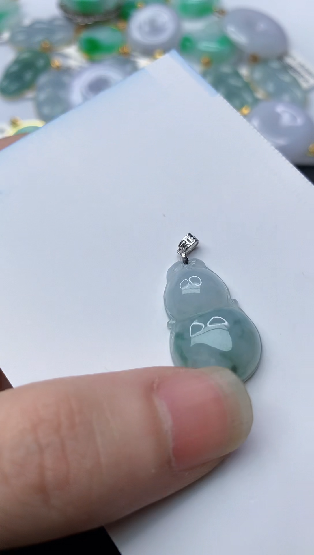 【闪购商品】翡翠颈饰18K金镶嵌77...........