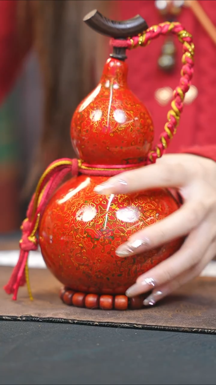 【闪购商品】WX321漆艺酒葫芦不包手串及旋转底座