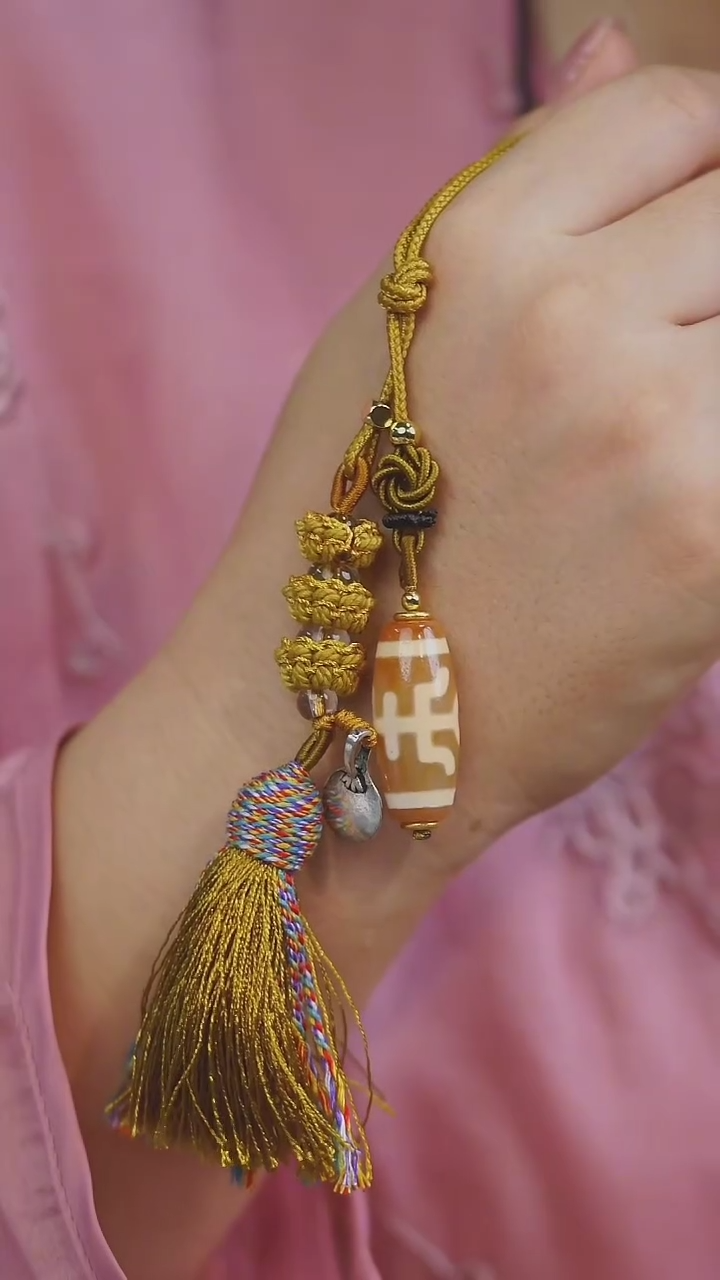 【闪购商品】玛瑙/玉髓挂件未镶嵌多样性发其一（贵人）