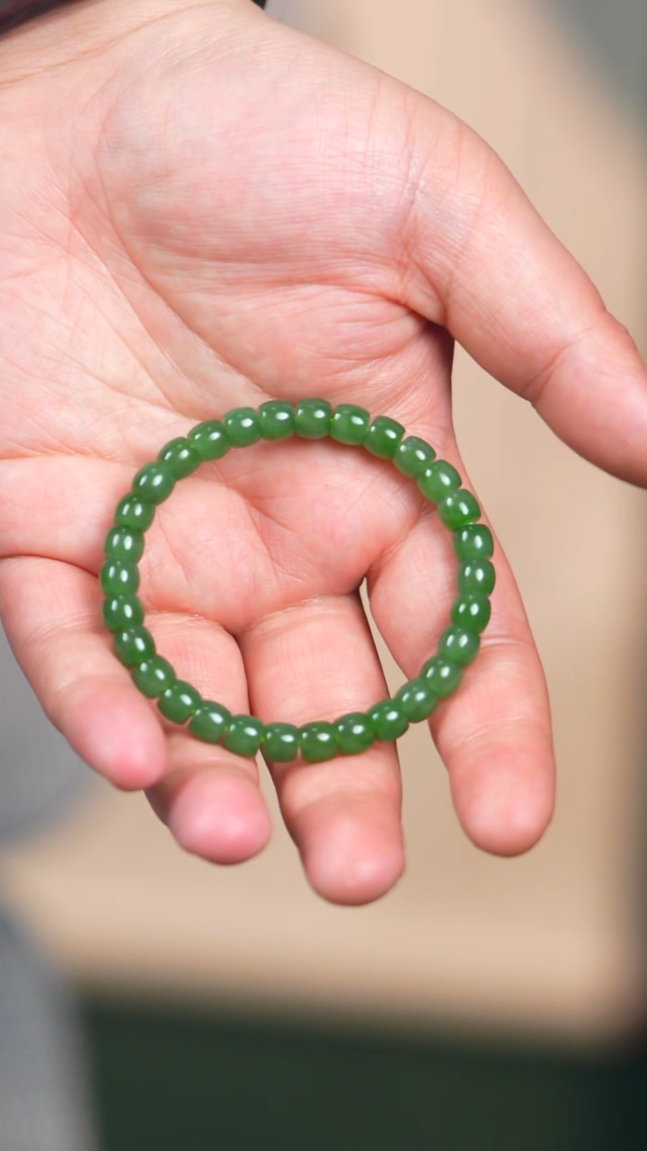 未镶嵌手链和田玉7mm阳绿碧玉无黑点