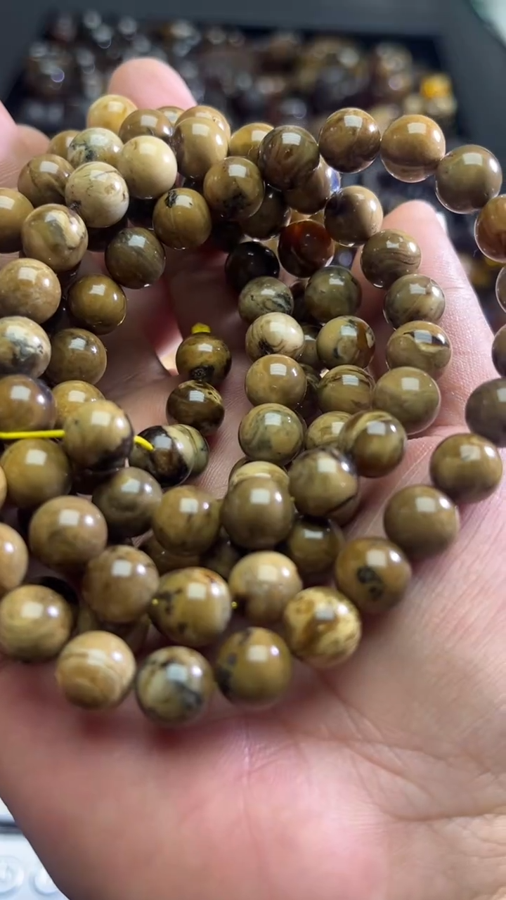 裸石琥珀未镶嵌40