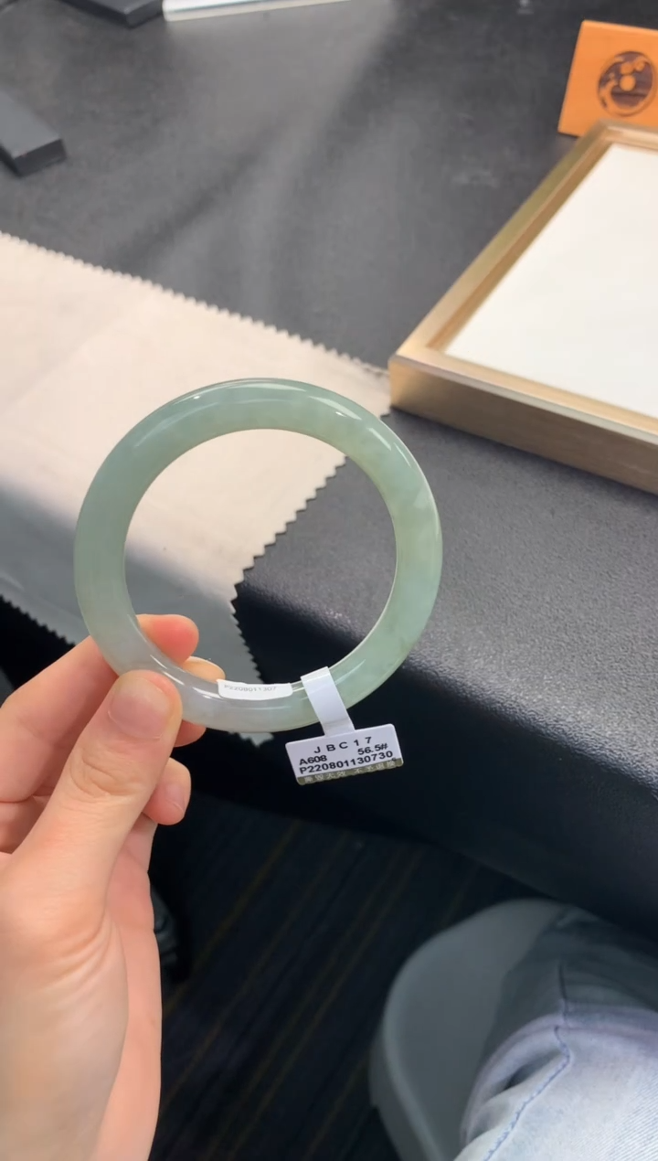 【闪购商品】翡翠手镯未镶嵌..........