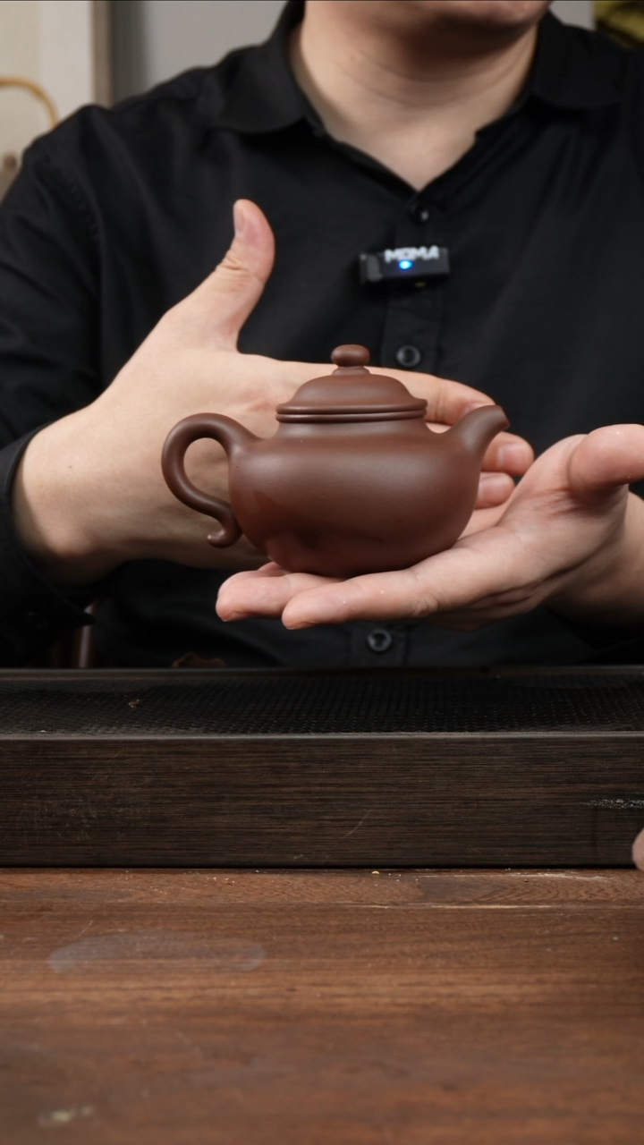 茶杯紫砂紫泥大亨莲子       270CC  