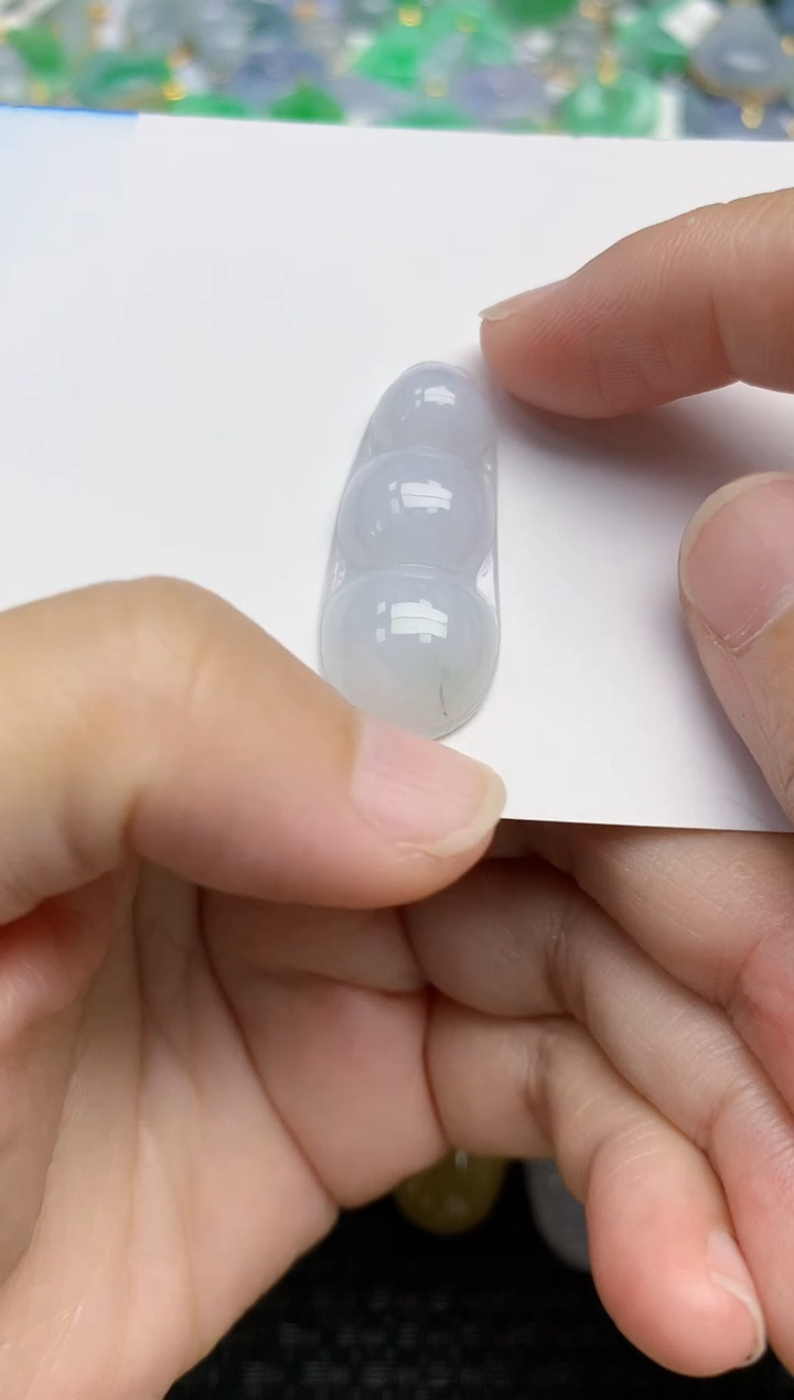 翡翠未镶嵌颈饰天然A货翡翠1