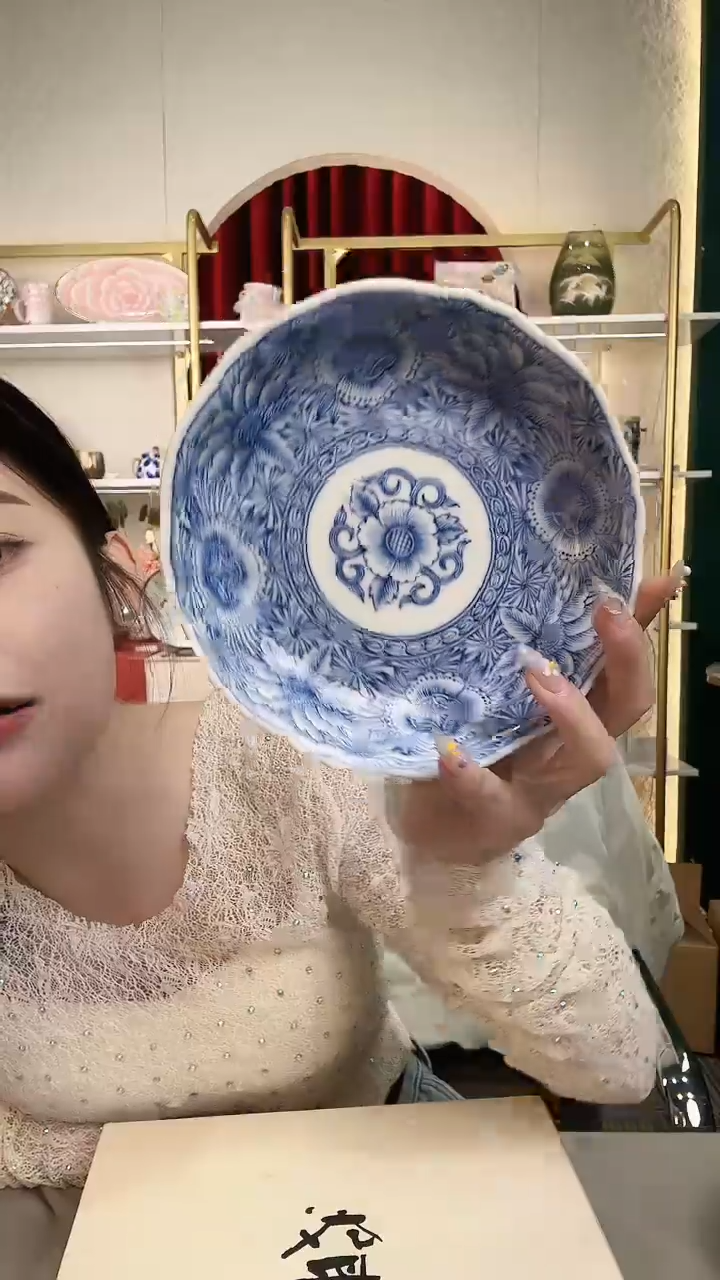 盘蓝凛堂17cm线描牡丹盘一个