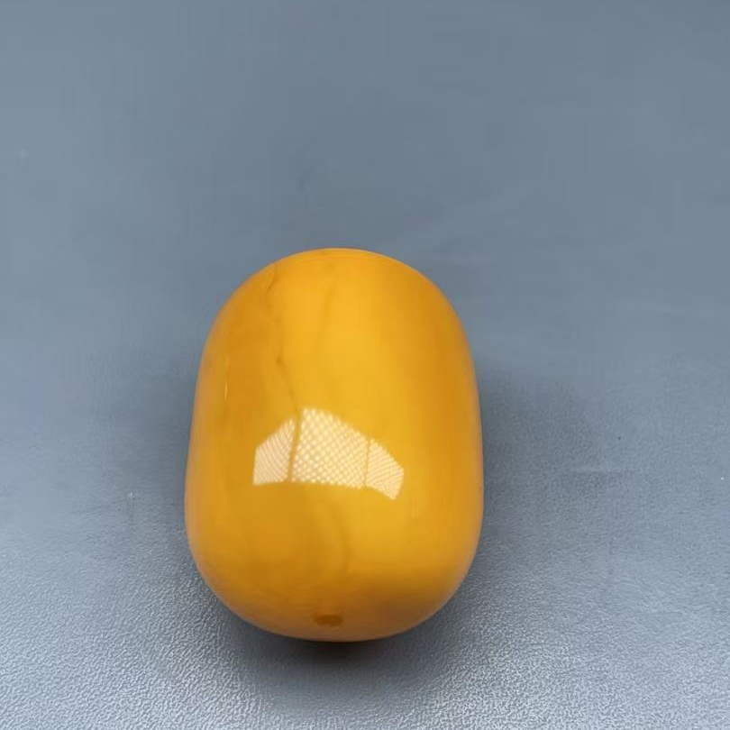 蜜蜡原矿锁骨桶珠