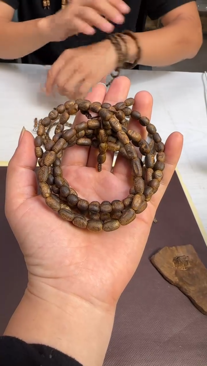 手串沉香纯天然窖藏款黄皮黑肉板头虫漏长串多样性发1