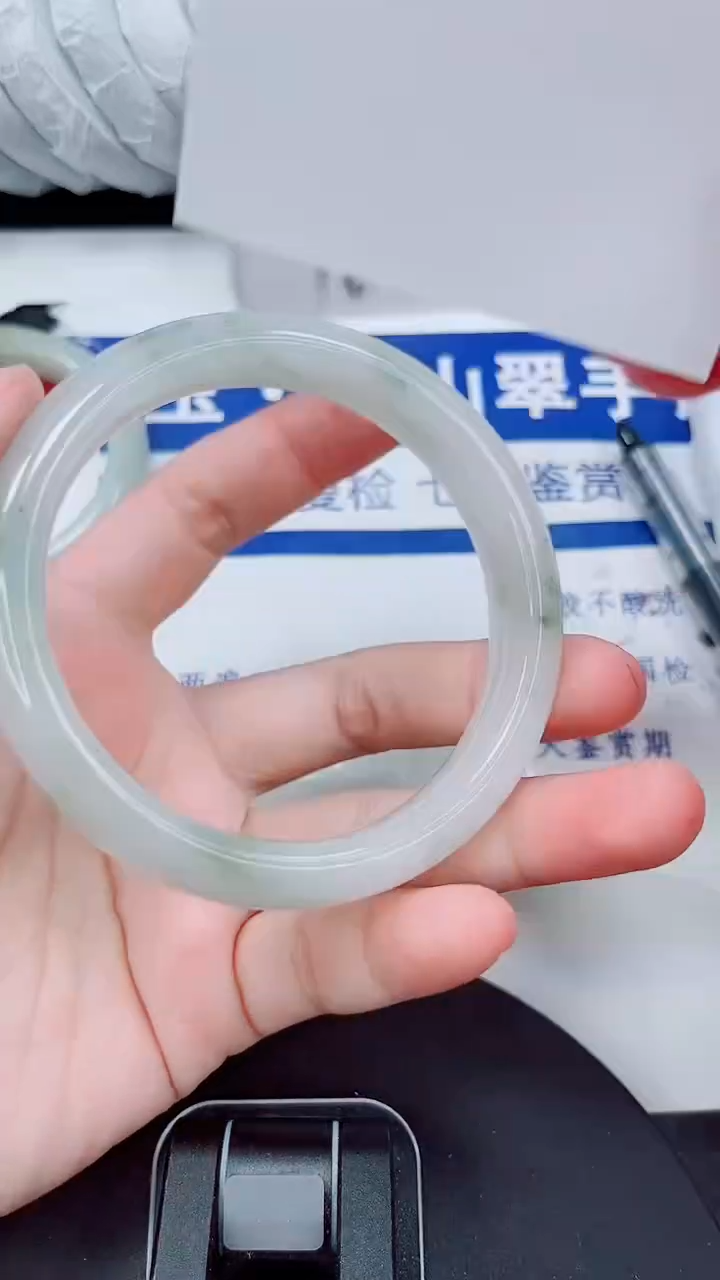 未镶嵌手镯石英质玉221-62/63