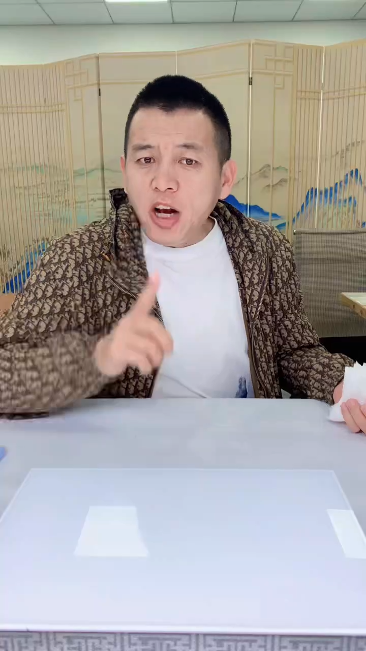 【闪购商品】定制翡翠未镶嵌4812bb-毛货挂件