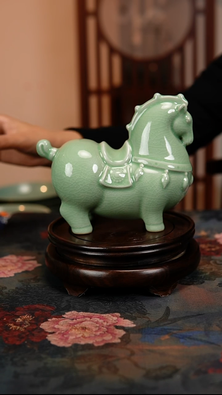 瓷片原产地原矿釉汝瓷