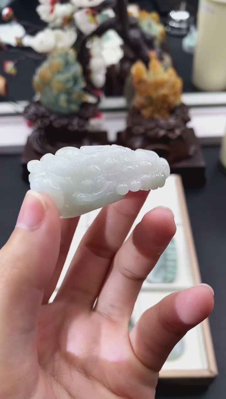 颈饰未镶嵌翡翠天然缅甸A货翡翠