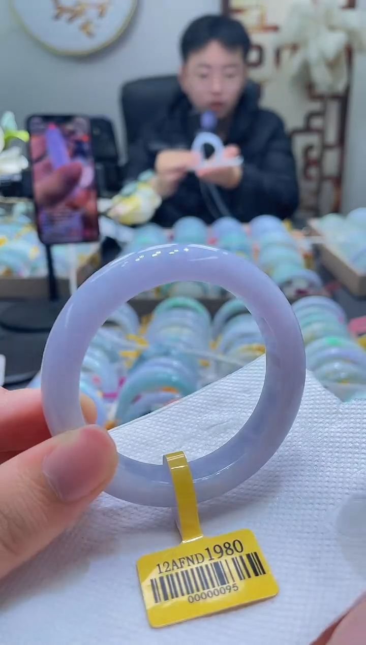 未镶嵌手镯翡翠017-52