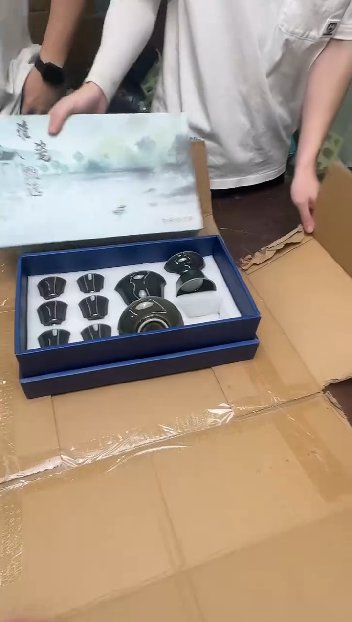 瓷片小强茶具套装