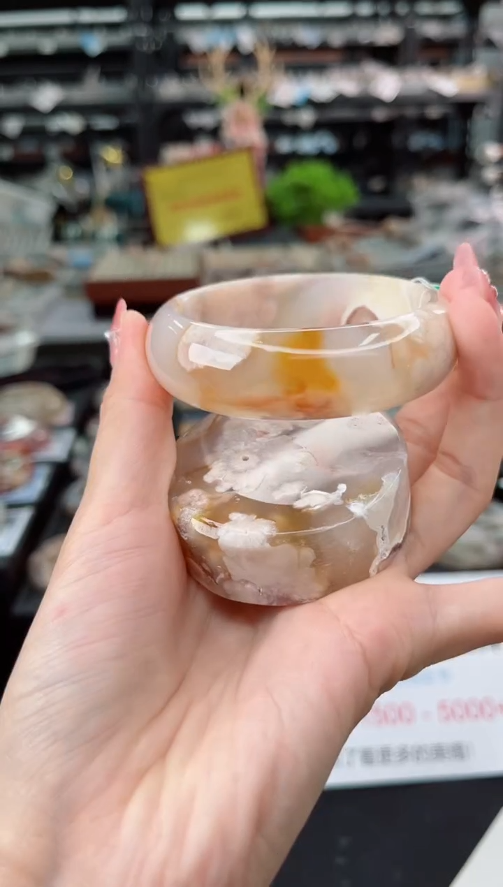 【闪购商品】石英质玉手镯未镶嵌57圈口（赠品镯心）3674537