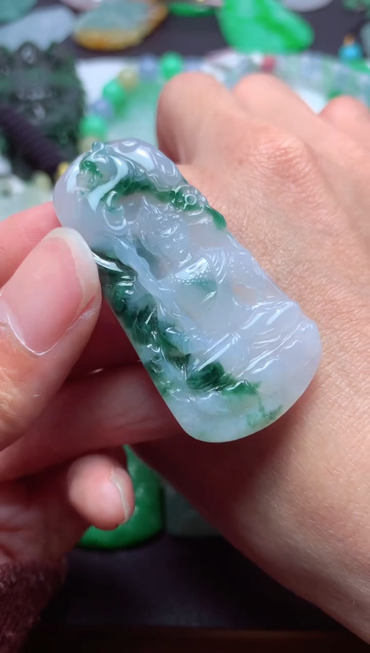 【闪购商品】翡翠颈饰未镶嵌天然翡翠