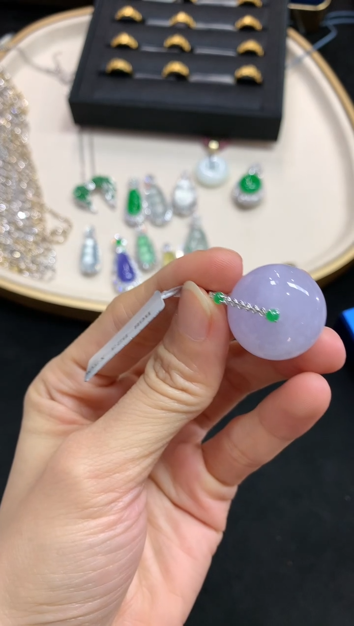 【闪购商品】翡翠吊坠(不含链)18K金镶嵌W252|2980