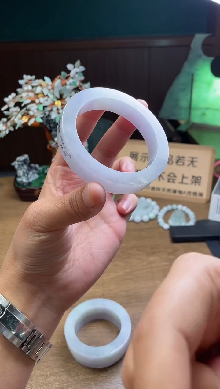 【闪购商品】定制翡翠手镯未镶嵌定制