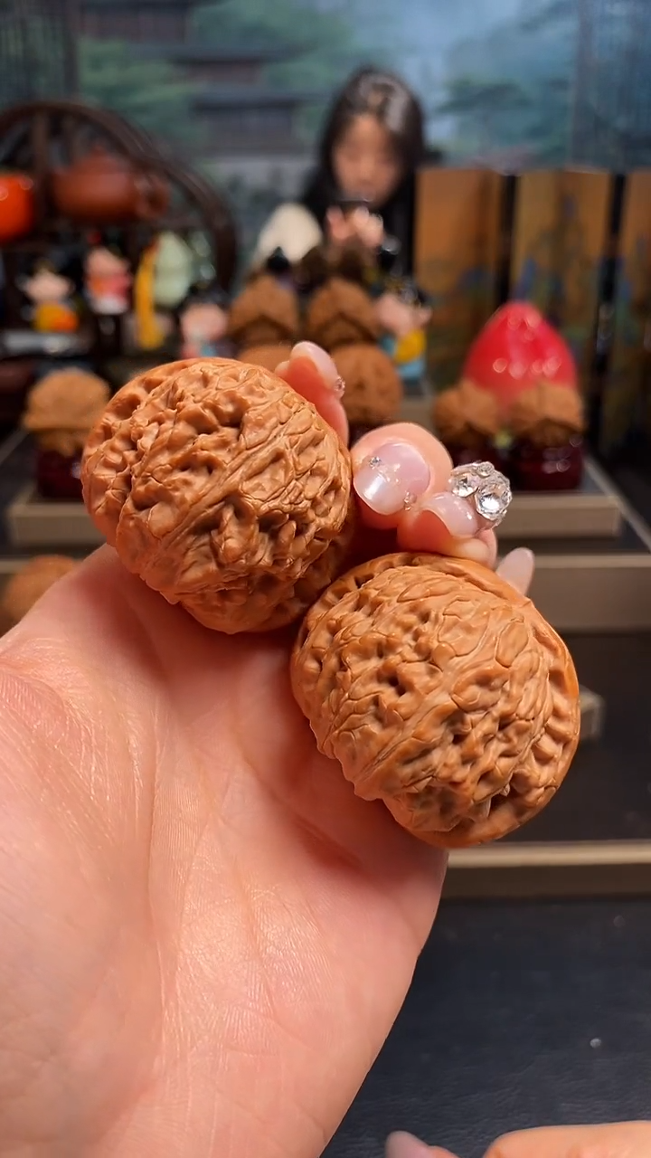 【闪购商品】文玩核桃吊坠K309白狮子42