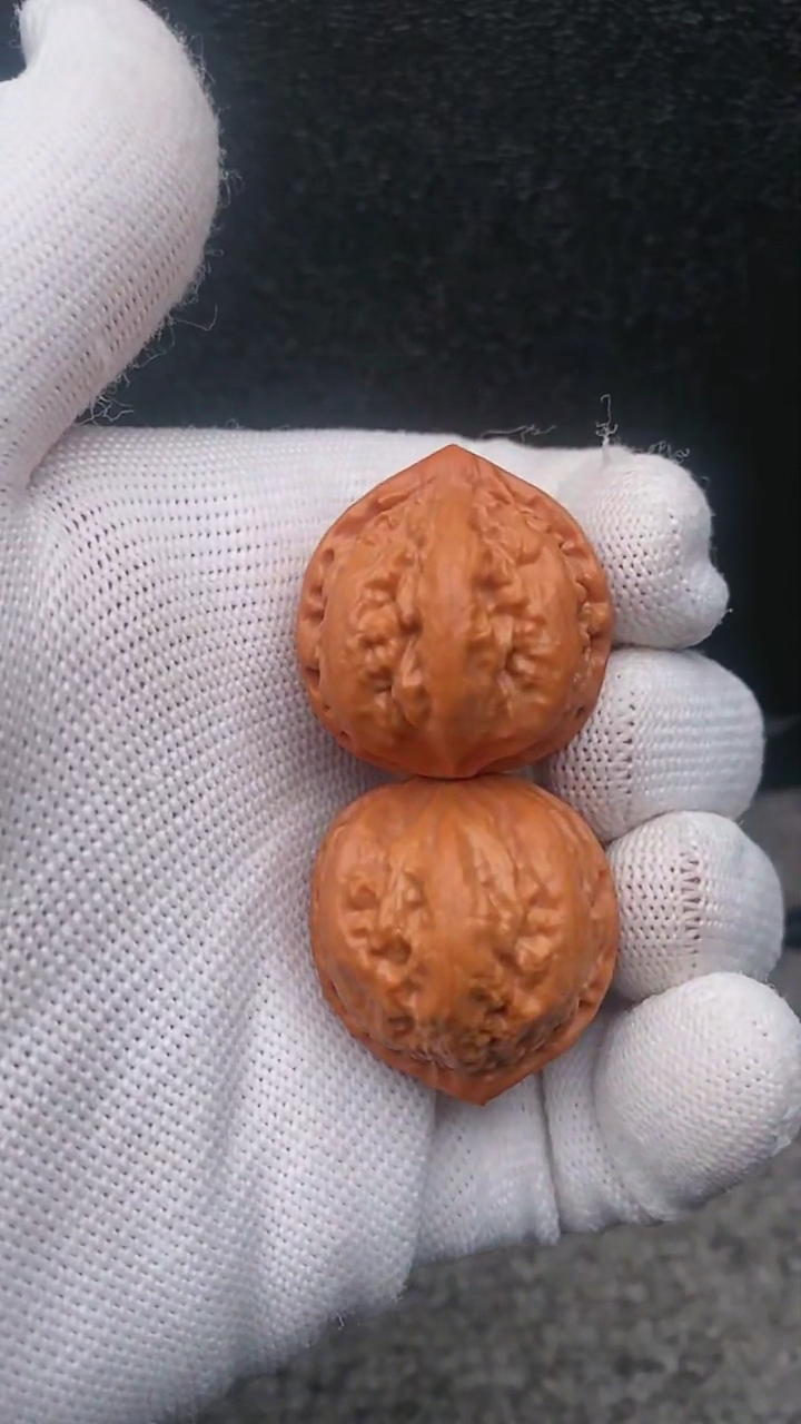 【闪购商品】文玩核桃把件小霸王龙