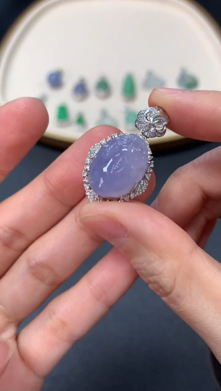 【闪购商品】翡翠吊坠(不含链)18K金镶嵌14800