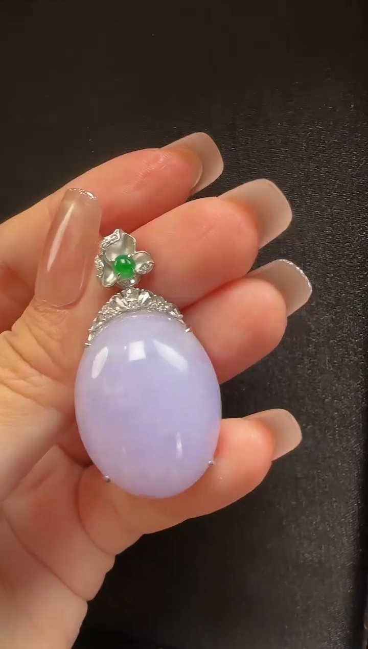 翡翠18K金镶嵌颈饰203蛋面一个