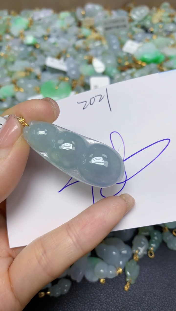 【闪购商品】翡翠挂件18K金镶嵌 天然翡翠A货