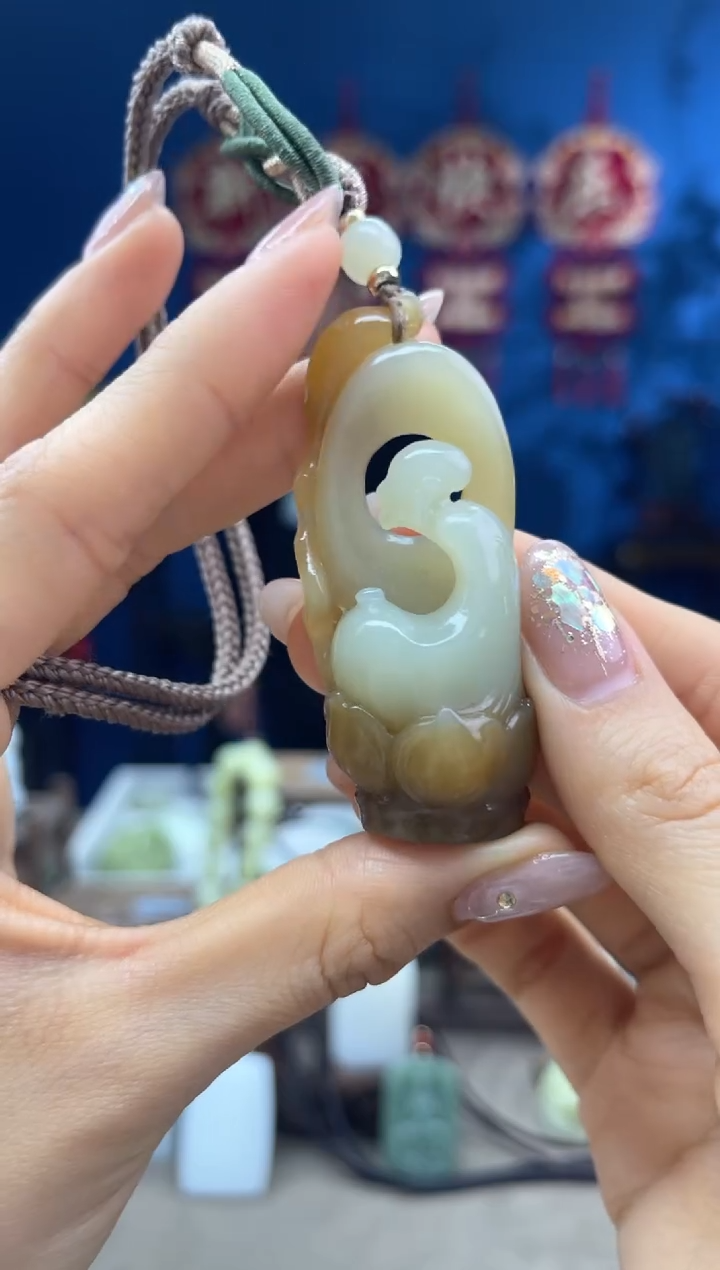 【闪购商品】和田玉颈饰未镶嵌1