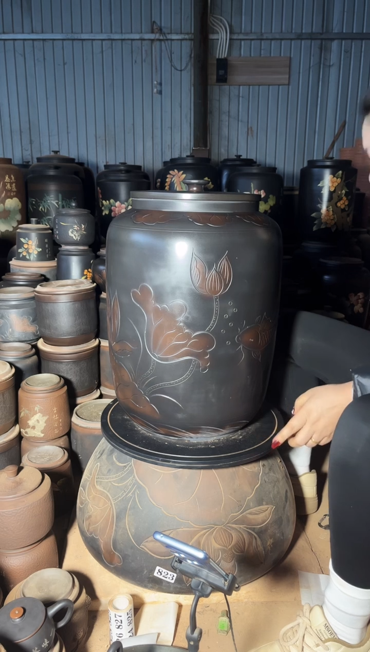 【闪购商品】壶瑕疵茶缸高51cm 内小裂 005