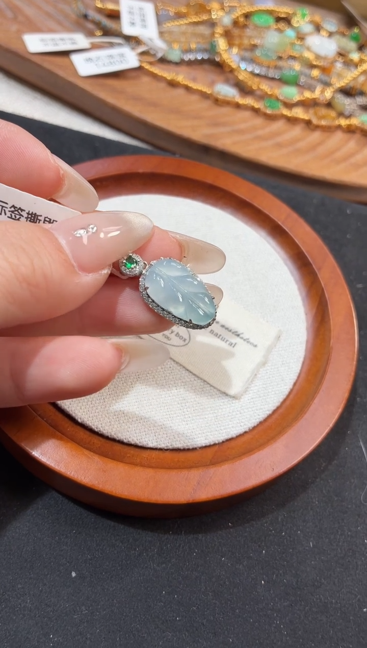 吊坠(不含链)银S925镶嵌翡翠吊坠