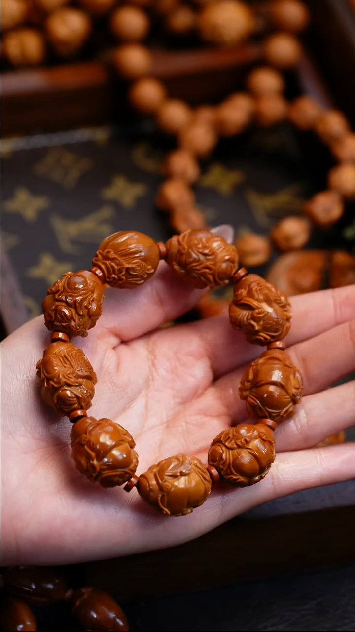 【闪购商品】橄榄核吊坠苏工橄榄核